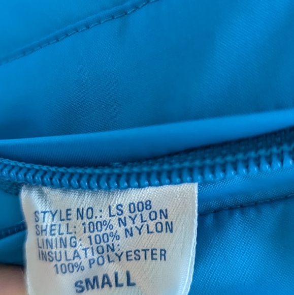 Vintage 90s Puffer Jacket - Picture 11 of 14